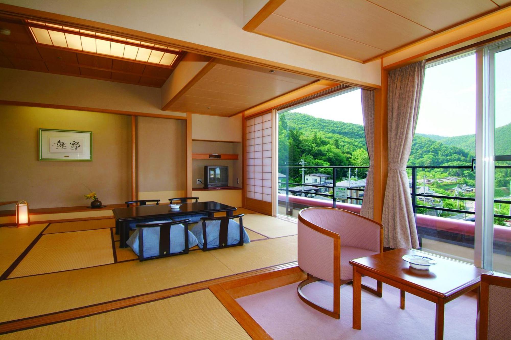 Hotel Koyo Kaminoyama Habitación foto